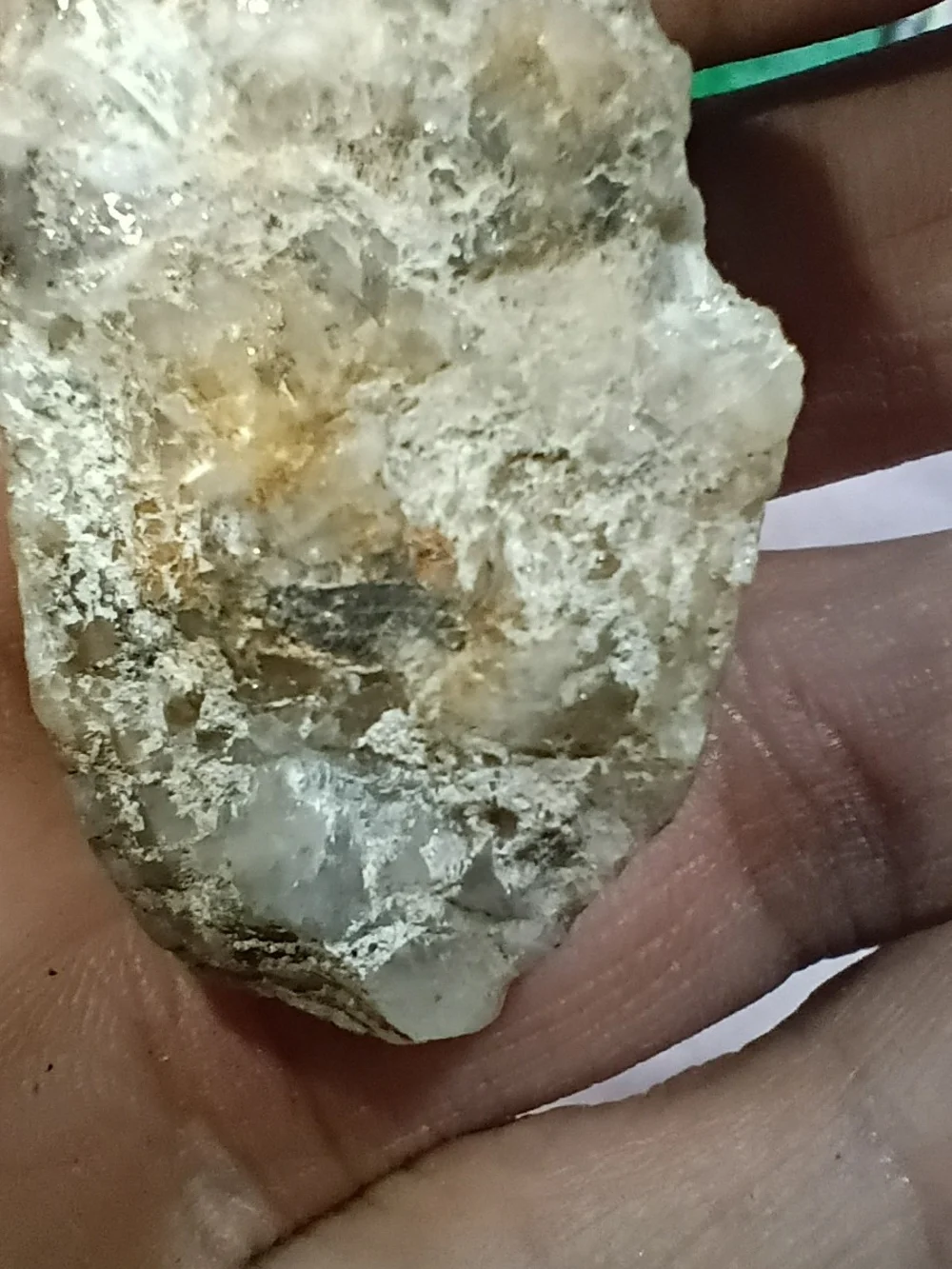 Natural White and Tan Quartz Decorative Rock for Reptile Habitats